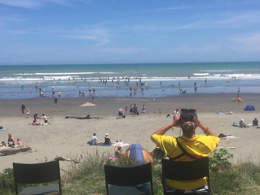 Relaxed Beach Retreat, Mod Family Friendly Bach Foxton Beach Kültér fotó
